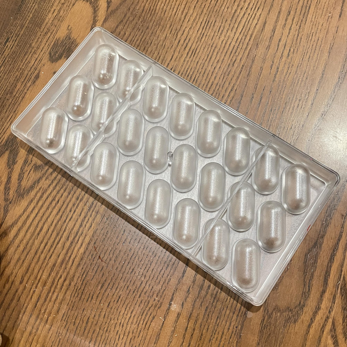 24 Cups 1.6Inch Large Capsule Shape Oval Chocolate Mold Polycarbonate Bonbon Chocolate DIY Mould Truffle Candy Making Tool Tray Oval Chocolate Bomb Mold